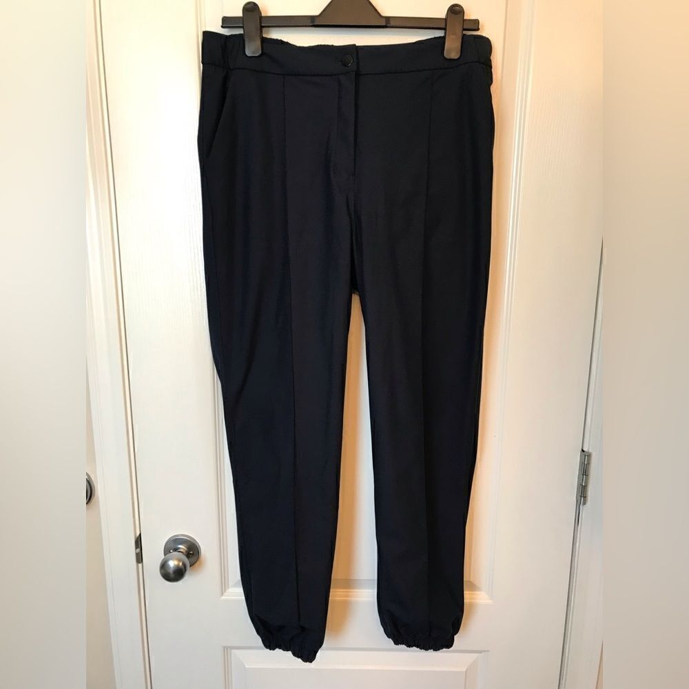 Lululemon joggers 